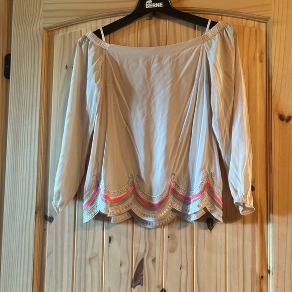 Lilly Pulitzer Off-Shoulder Cream Top - Picture 3 of 8